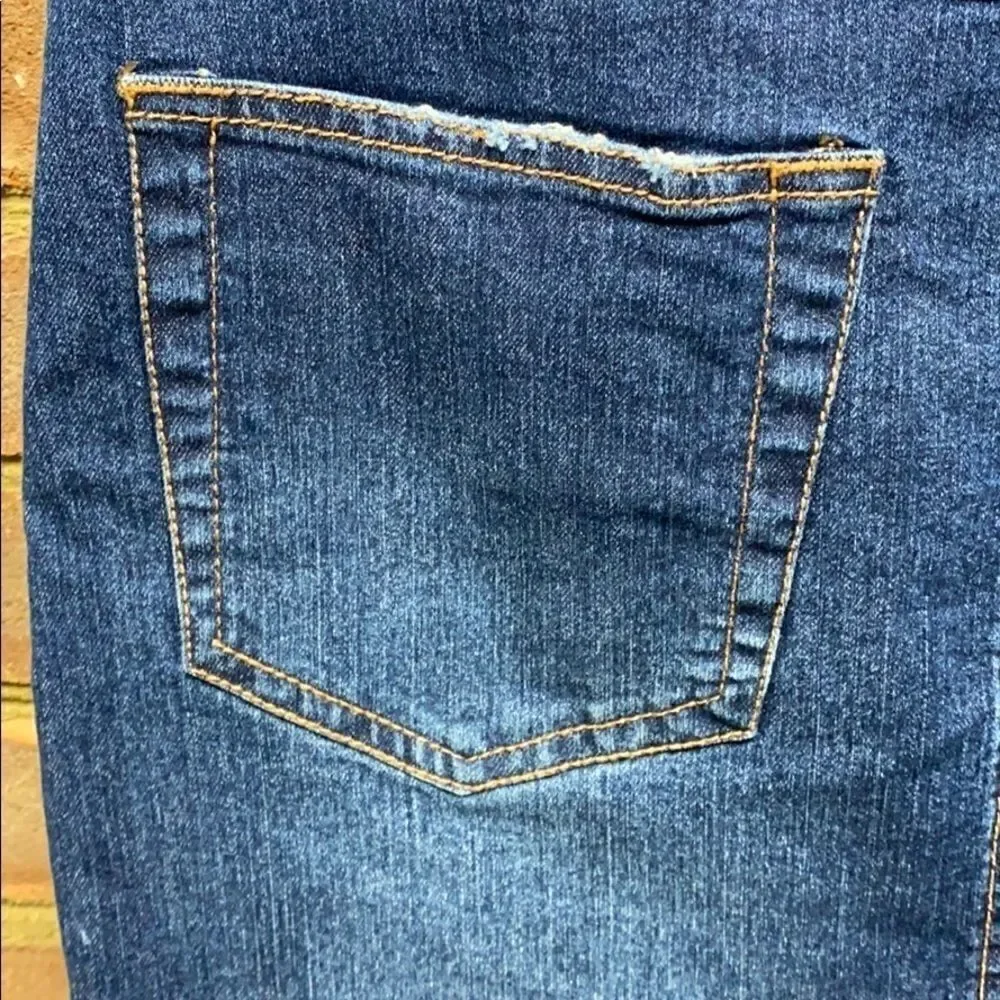 Love Tree Stretch 5 Pocket Denim Skirt Size Small